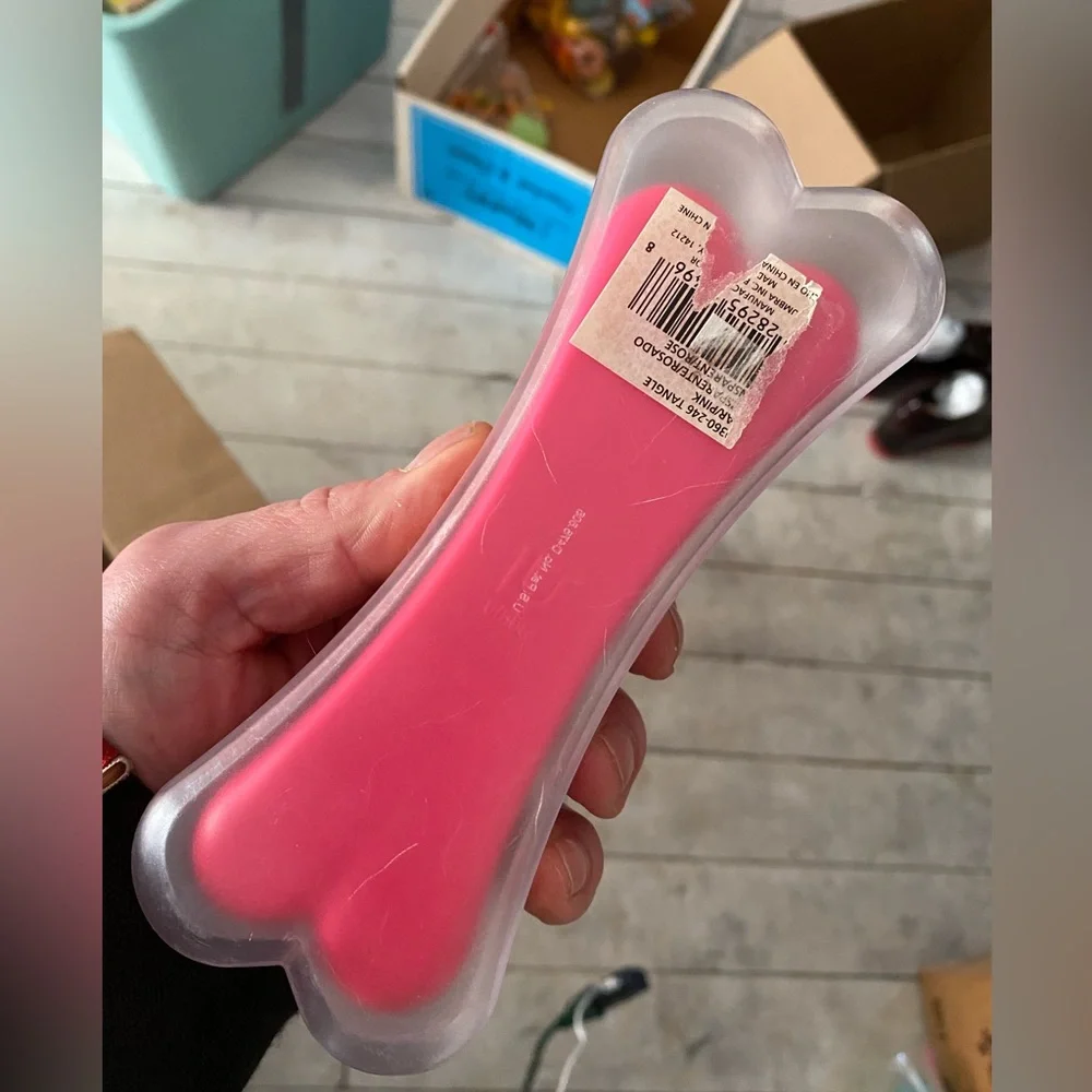 Umbra Tangle dog brush Pink Bone Shaped Hair Pet Comb 5.5”